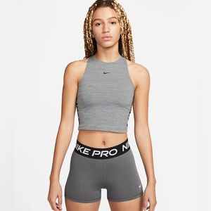 Nike pro dry fit crop top. ladies size med. new with out tags
